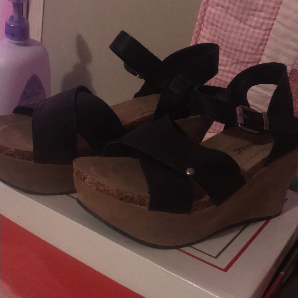 Shoes